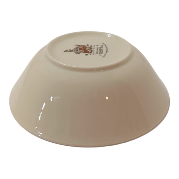 ROYAL DOULTON Cereal bowl Soup bowl Snack bowl Bunnykins Colorful LIKE NEW - Picture 9 of 11